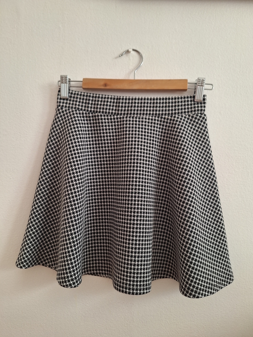 NWT Aqua Girls Black & White Houndstooth Skater Skirt